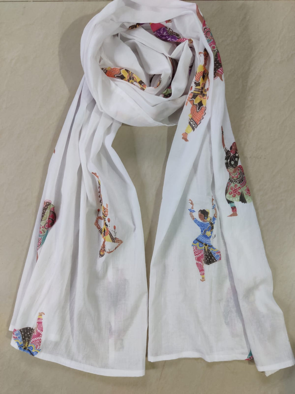 100% cotton Dancing lady printed scarf